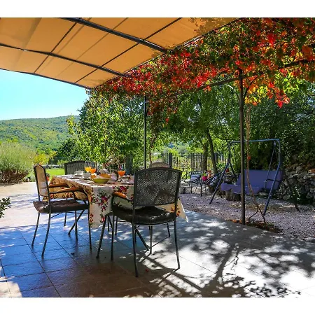 Mediterranean Countryside Retreat Ferienhaus *