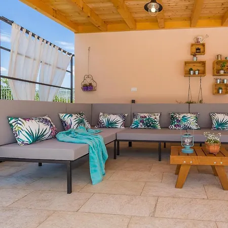Mediterranean Countryside Retreat